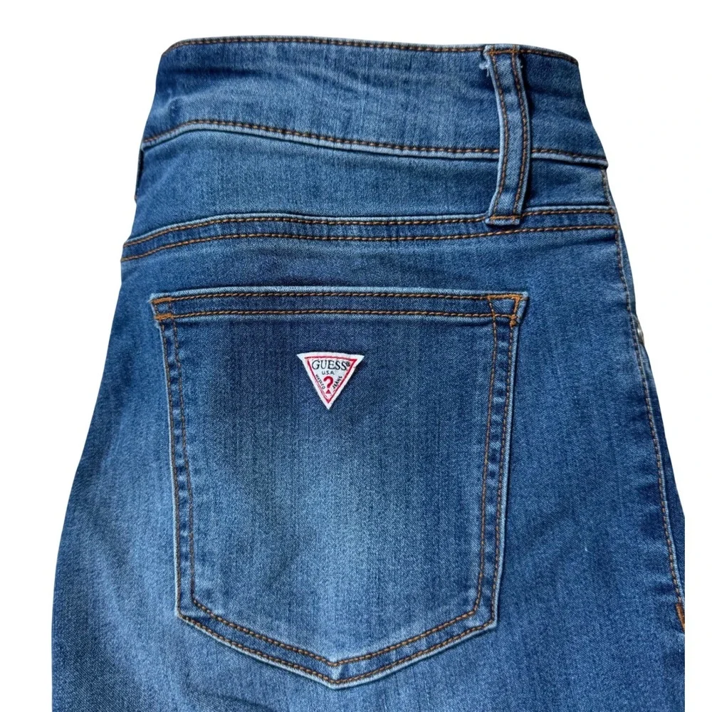 Guess Slim Jeans Women's 28 Blue Raw Hem Mid Rise Medium Wash - Picture 1 of 11